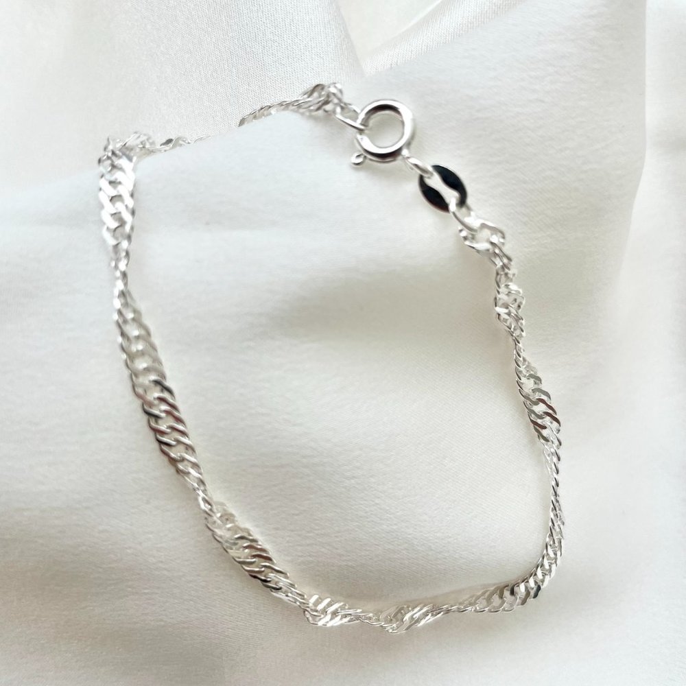 NWT Kelly Bracelet // Sterling Silver